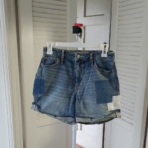 Hollister Denim Boyfriend Short High Rise Patchwork Style Size 3 W26